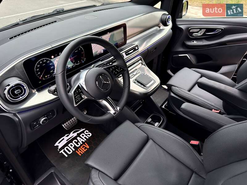 Минивэн Mercedes-Benz V-Class 2025 в Киеве