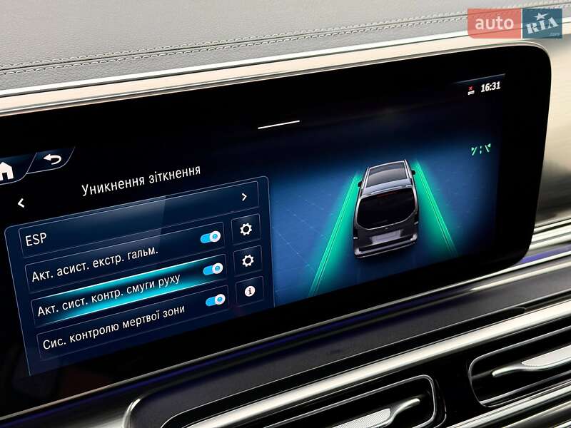 Минивэн Mercedes-Benz V-Class 2025 в Киеве