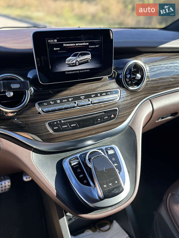 Минивэн Mercedes-Benz V-Class 2017 в Харькове