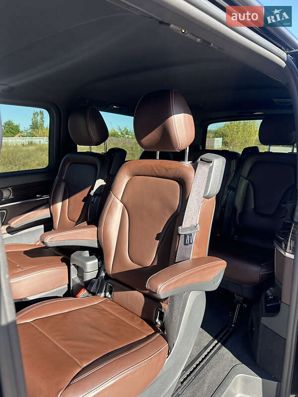 Минивэн Mercedes-Benz V-Class 2017 в Харькове