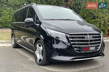 Минивэн Mercedes-Benz V-Class 2025 в 
