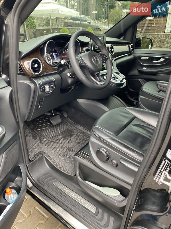 Мінівен Mercedes-Benz V-Class 2018 в Києві фото 8 Мінівен Mercedes-Benz V-Class 2018 в Києві
