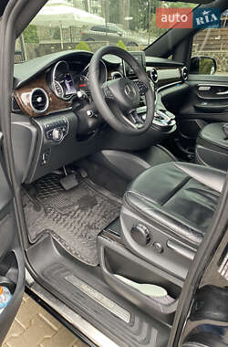 Минивэн Mercedes-Benz V-Class 2018 в 