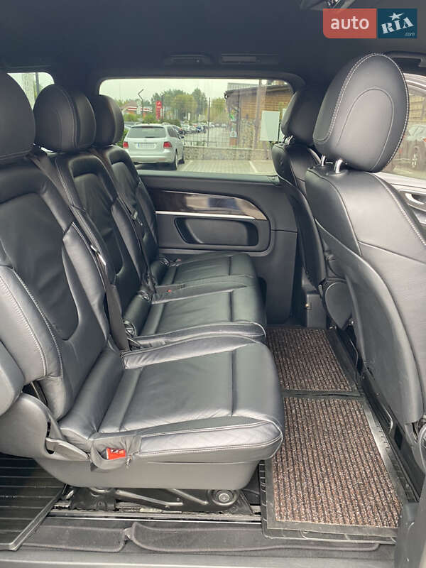 Мінівен Mercedes-Benz V-Class 2018 в Києві фото 14 Мінівен Mercedes-Benz V-Class 2018 в Києві