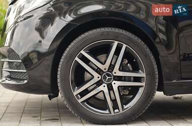 Мінівен Mercedes-Benz V-Class 2020 в 