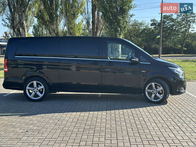 Мінівен Mercedes-Benz V-Class 2015 в Херсоні фото 9 Мінівен Mercedes-Benz V-Class 2015 в Херсоні