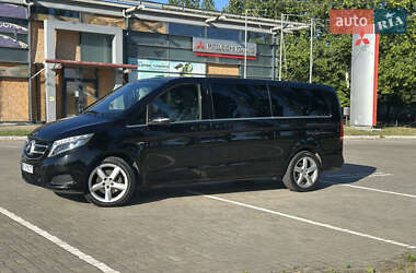 Минивэн Mercedes-Benz V-Class 2015 в  фото 20 Минивэн Mercedes-Benz V-Class 2015 в