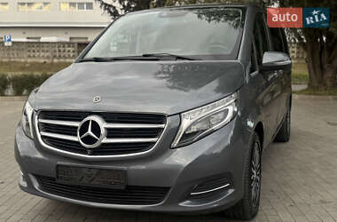 Минивэн Mercedes-Benz V-Class 2017 в 