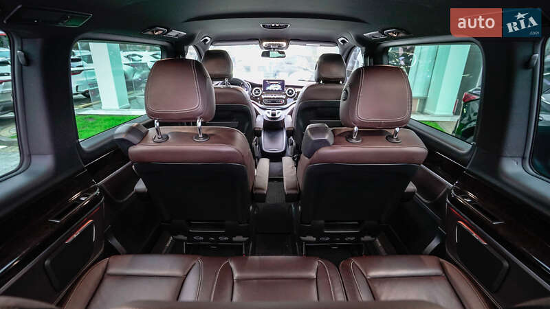 Мінівен Mercedes-Benz V-Class 2016 в Львові фото 38 Мінівен Mercedes-Benz V-Class 2016 в Львові