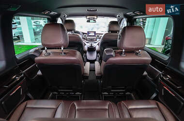 Мінівен Mercedes-Benz V-Class 2016 в 