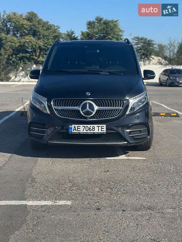 Минивэн Mercedes-Benz V-Class 2020 в Днепре