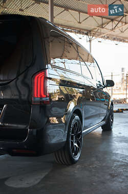 Минивэн Mercedes-Benz V-Class 2018 в 