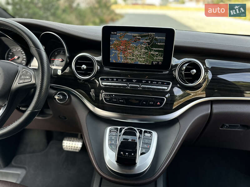 Минивэн Mercedes-Benz V-Class 2018 в Луцке