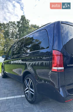 Минивэн Mercedes-Benz V-Class 2018 в 