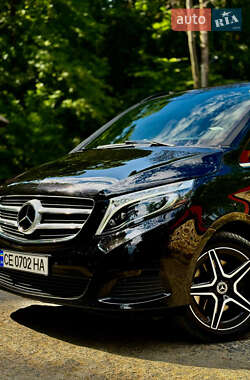Минивэн Mercedes-Benz V-Class 2018 в 