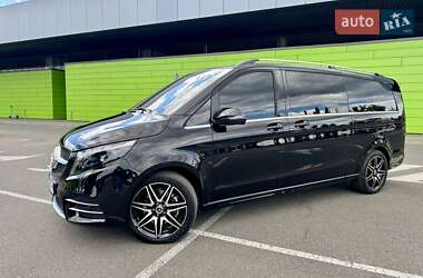 Минивэн Mercedes-Benz V-Class 2023 в 