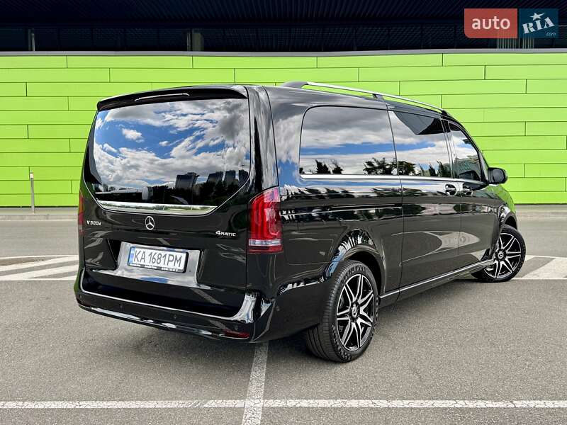 Мінівен Mercedes-Benz V-Class 2023 в Києві