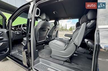 Минивэн Mercedes-Benz V-Class 2023 в 