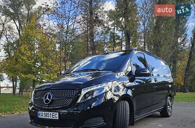 Минивэн Mercedes-Benz V-Class 2017 в Киеве