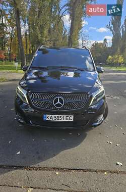 Минивэн Mercedes-Benz V-Class 2017 в 