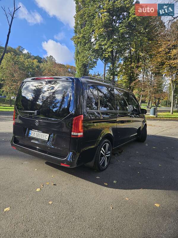 Минивэн Mercedes-Benz V-Class 2017 в Киеве