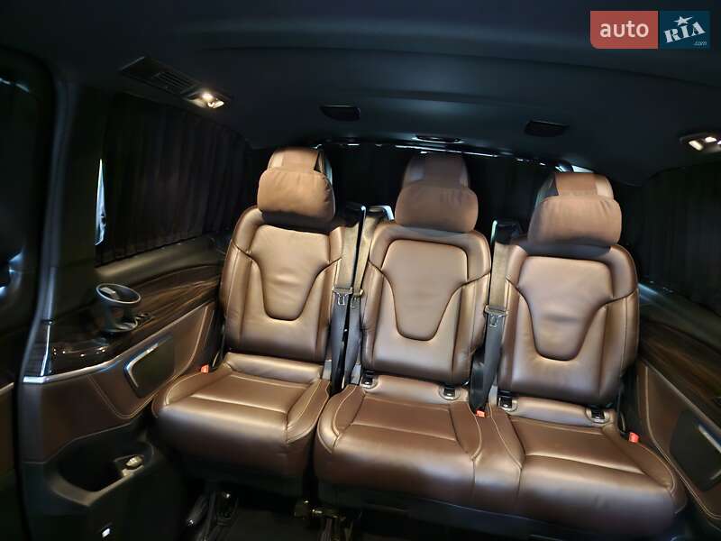Минивэн Mercedes-Benz V-Class 2017 в Киеве