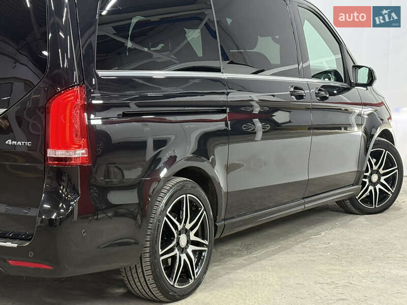 Мінівен Mercedes-Benz V-Class 2017 в Одесі фото 18 Мінівен Mercedes-Benz V-Class 2017 в Одесі