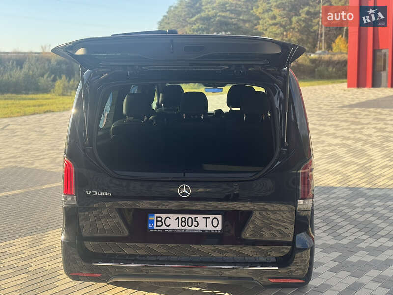 Минивэн Mercedes-Benz V-Class 2025 в Львове