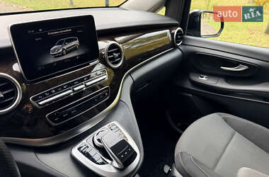 Мінівен Mercedes-Benz V-Class 2017 в 