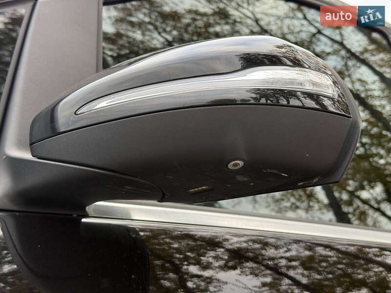 Минивэн Mercedes-Benz V-Class 2015 в Стрые фото 8 Минивэн Mercedes-Benz V-Class 2015 в Стрые