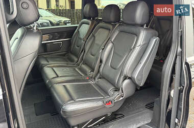Мінівен Mercedes-Benz V-Class 2015 в  фото 44 Мінівен Mercedes-Benz V-Class 2015 в