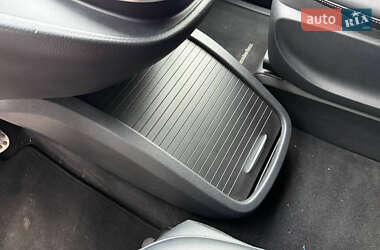 Мінівен Mercedes-Benz V-Class 2015 в  фото 60 Мінівен Mercedes-Benz V-Class 2015 в