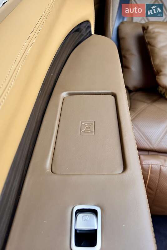 Мінівен Mercedes-Benz V-Class 2023 в Києві фото 51 Мінівен Mercedes-Benz V-Class 2023 в Києві