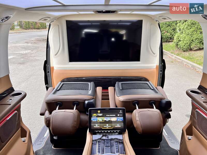Мінівен Mercedes-Benz V-Class 2023 в Києві фото 52 Мінівен Mercedes-Benz V-Class 2023 в Києві