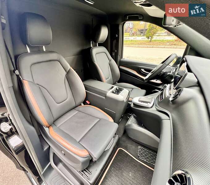 Мінівен Mercedes-Benz V-Class 2023 в Києві фото 59 Мінівен Mercedes-Benz V-Class 2023 в Києві
