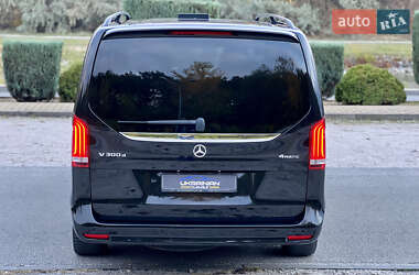 Минивэн Mercedes-Benz V-Class 2021 в  фото 14 Минивэн Mercedes-Benz V-Class 2021 в