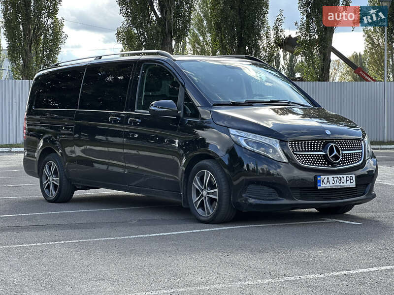 Минивэн Mercedes-Benz V-Class 2017 в Киеве фото 3 Минивэн Mercedes-Benz V-Class 2017 в Киеве