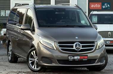 Минивэн Mercedes-Benz V-Class 2017 в 