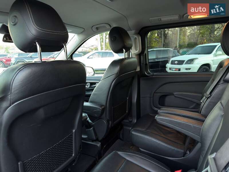 Минивэн Mercedes-Benz V-Class 2017 в Харькове фото 15 Минивэн Mercedes-Benz V-Class 2017 в Харькове