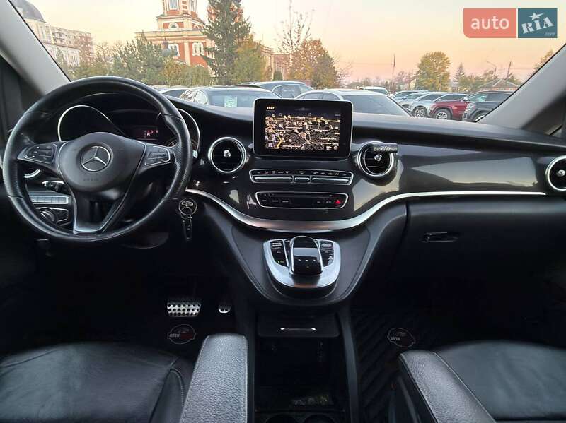 Минивэн Mercedes-Benz V-Class 2017 в Харькове фото 25 Минивэн Mercedes-Benz V-Class 2017 в Харькове