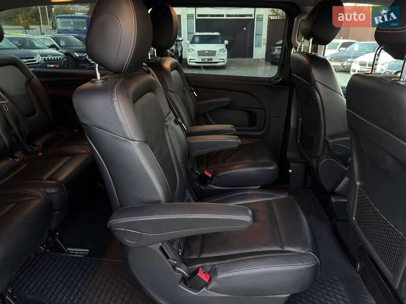 Минивэн Mercedes-Benz V-Class 2017 в Харькове фото 18 Минивэн Mercedes-Benz V-Class 2017 в Харькове