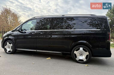 Минивэн Mercedes-Benz V-Class 2025 в Киеве