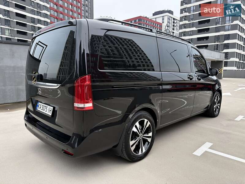 Минивэн Mercedes-Benz V-Class 2021 в Киеве