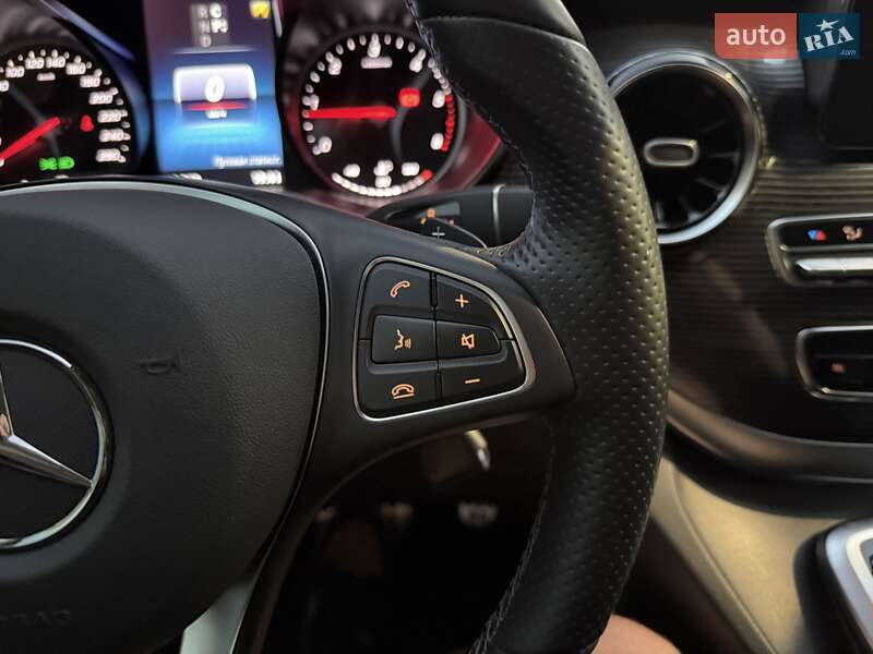 Минивэн Mercedes-Benz V-Class 2021 в Киеве