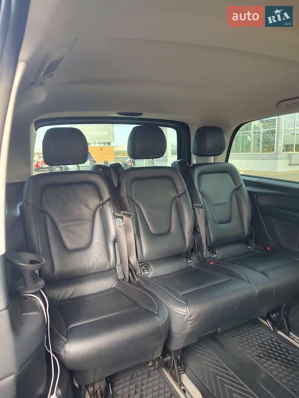Минивэн Mercedes-Benz V-Class 2018 в Киеве фото 6 Минивэн Mercedes-Benz V-Class 2018 в Киеве