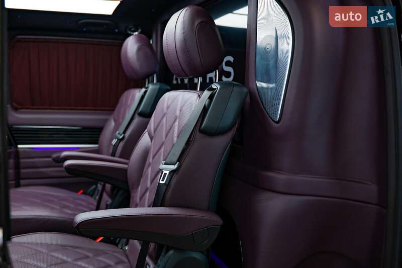 Минивэн Mercedes-Benz V-Class 2024 в Киеве фото 14 Минивэн Mercedes-Benz V-Class 2024 в Киеве