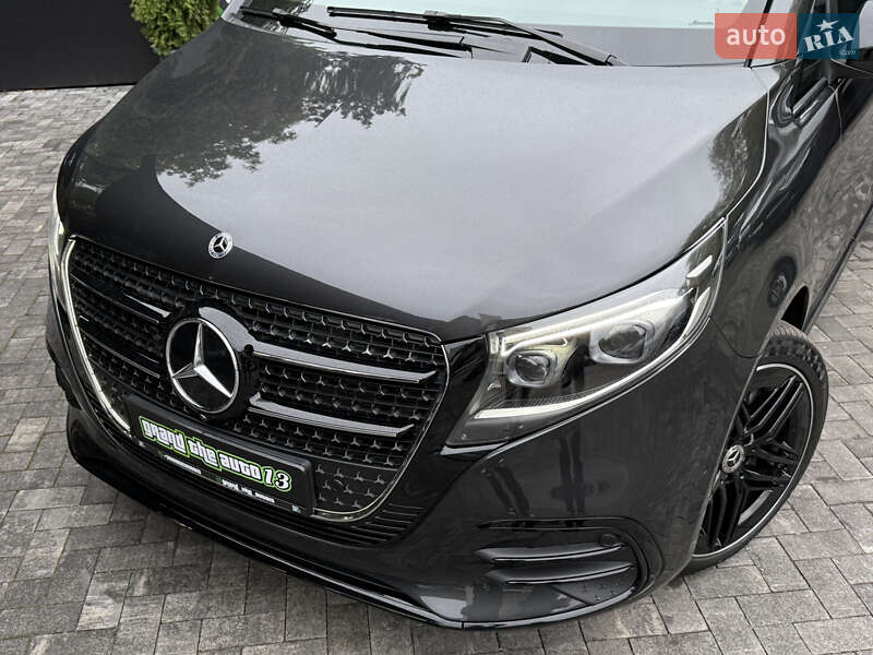 Минивэн Mercedes-Benz V-Class 2025 в Киеве