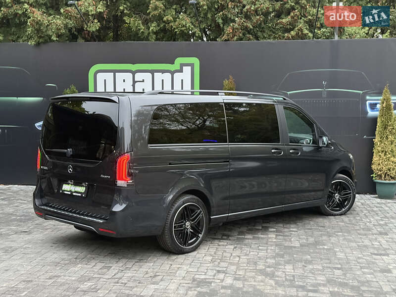 Минивэн Mercedes-Benz V-Class 2025 в Киеве