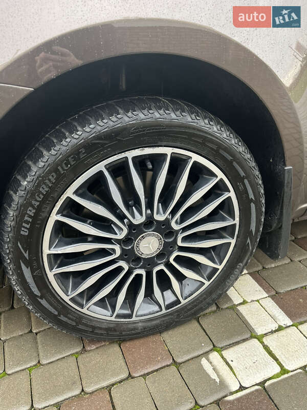 Мінівен Mercedes-Benz V-Class 2016 в Чернівцях фото 10 Мінівен Mercedes-Benz V-Class 2016 в Чернівцях