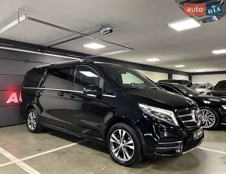 Мінівен Mercedes-Benz V-Class 2016 в Львові фото Мінівен Mercedes-Benz V-Class 2016 в Львові